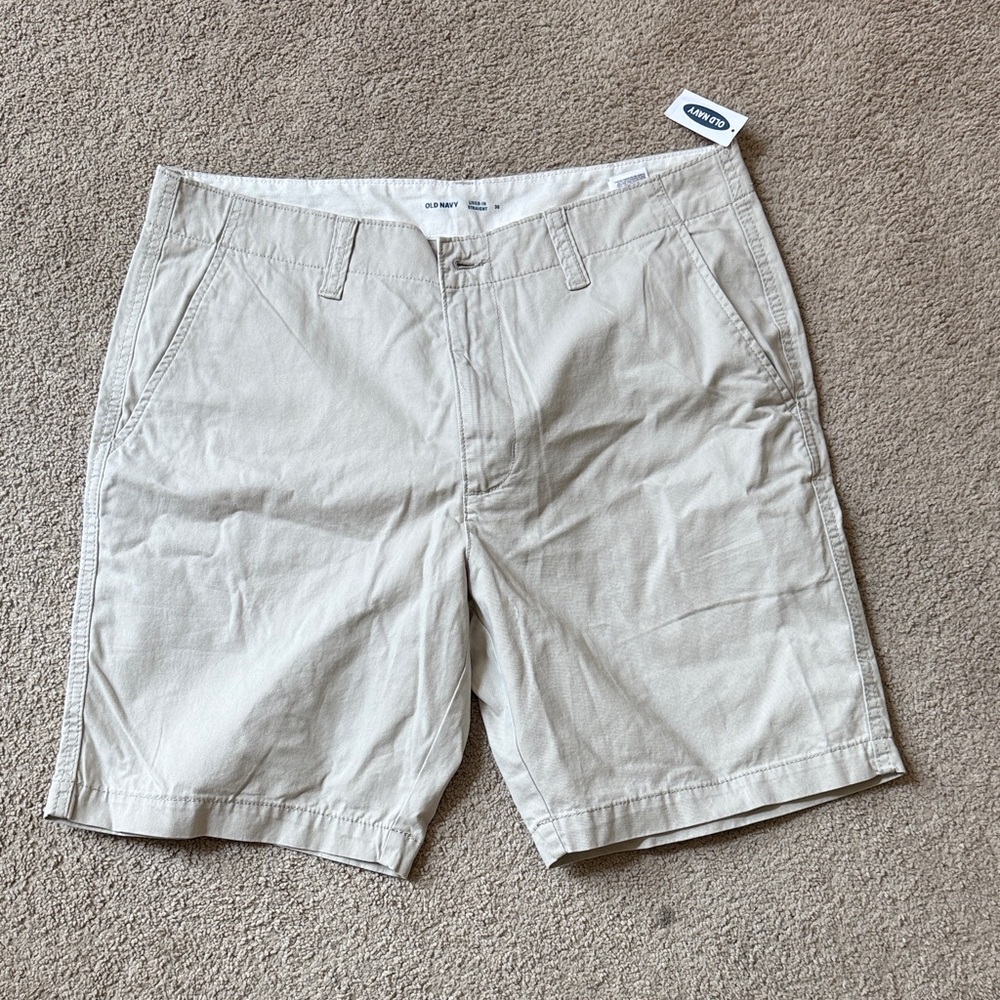 Old Navy Men's Beige Flat Front Shorts
